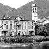 Black And White Italian Villa On The Lake Paint By Number